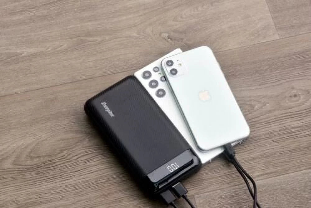 Energizer - MAX 30,000mAh High Speed Universal Portable Charger/Power Bank wi...