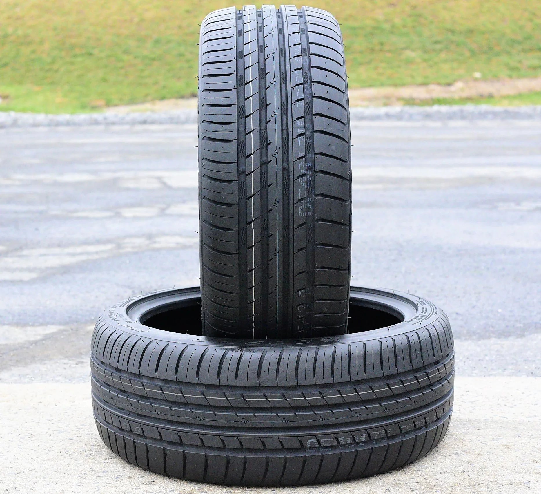Set of 4 (FOUR) Cosmo MuchoMacho 225/50R17 ZR 98W All Season High Performance Tires Fits: 2012-15 Chevrolet Cruze LT, 2012-18  Focus Electric