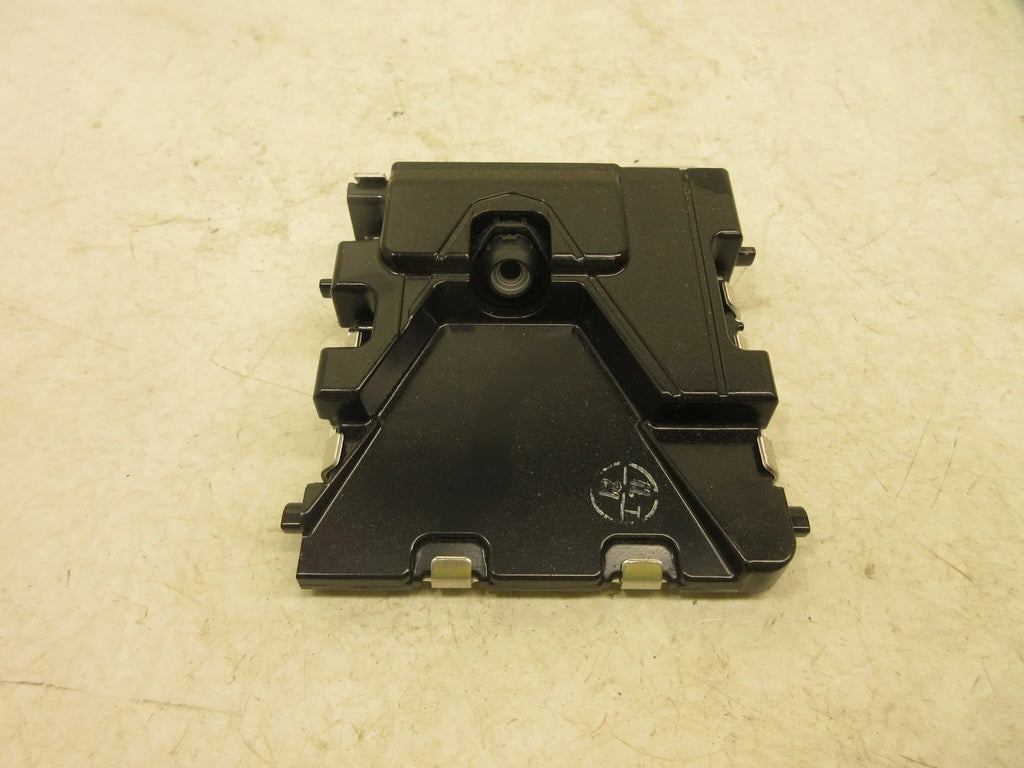 Pre-Owned 17 18 19  Highlander Windshield Mounted Lane Departure Camera OEM LKQ (Good)