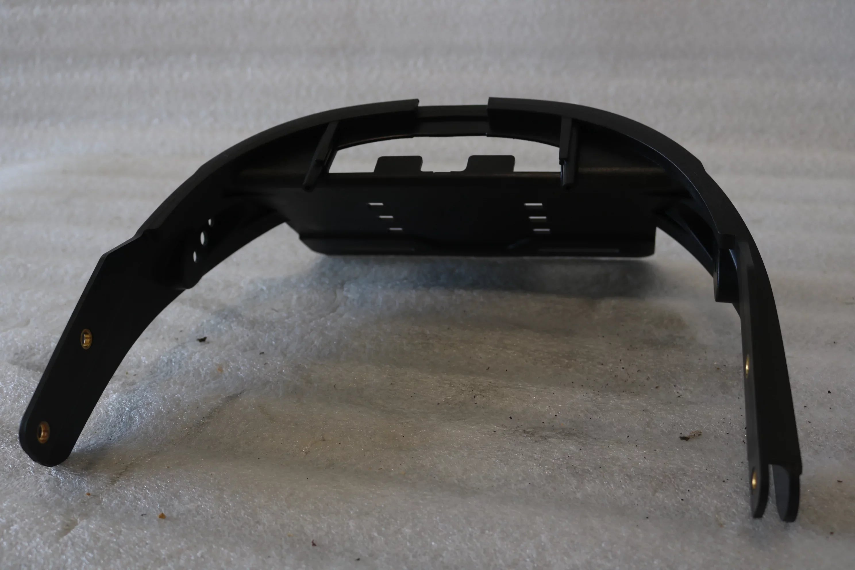 NEW OEM 2007-2011 HARLEY VRSC VRSCDX VRSCAW LICENSE PLATE BRACKET 69086-07A