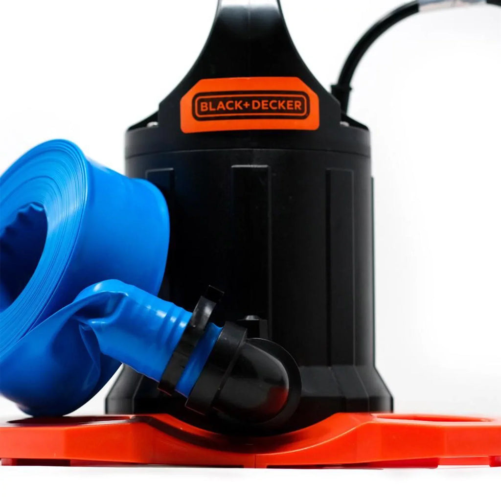 Black+Decker 1500 GPH Submersible Automatic Pool protector Pump with Discharge Hose
