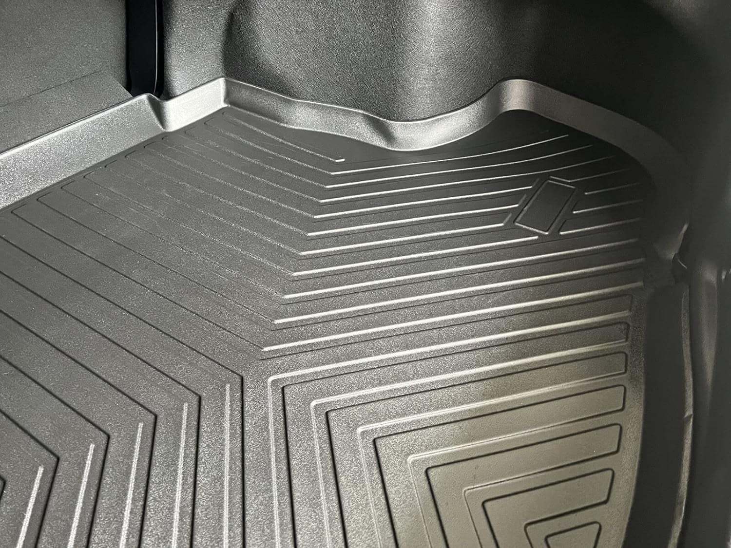 EACCESSORIES EA Cargo Liner – Trunk Mat for  Camry 2018-2024 – atmospheric conditions-protected Trunk Mats for Cars with Raised Lip – Non-Slip Car Trunk Mat Rubber – Easy to Install – Laser Pre-Cut Design
