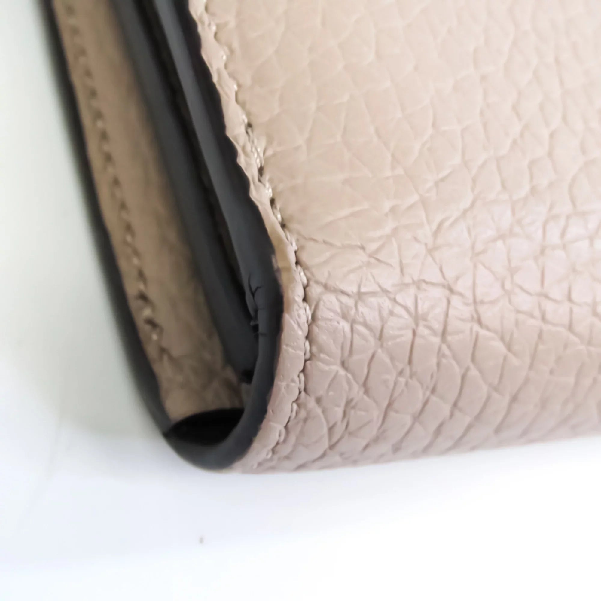 Pre-Owned Louis Vuitton Comete Wallet M63104 Women's Veau Cachemire Leather Long Wallet (bi-fold) Galle (Good)