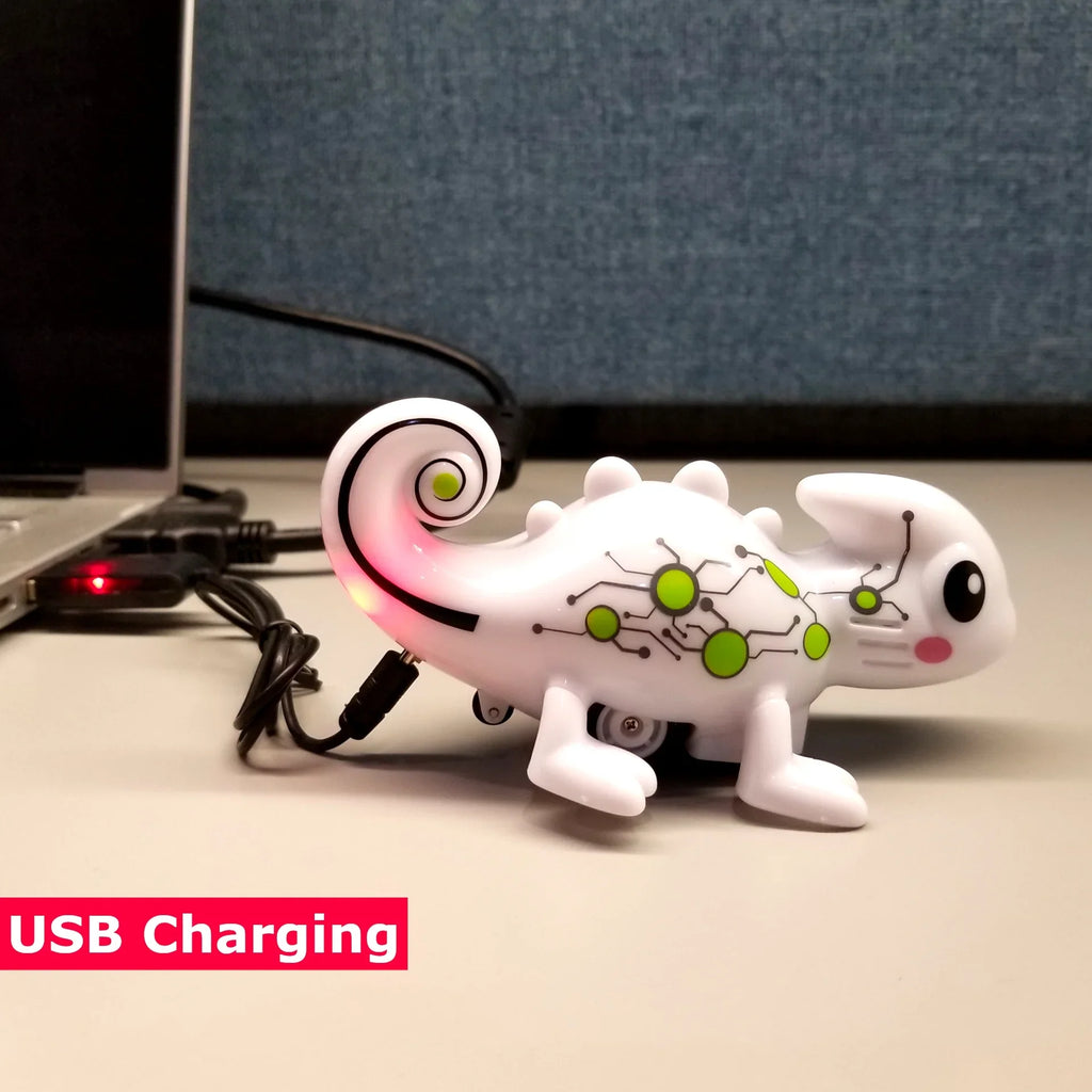 MukikiM Kool Kreepers - Mini Inductive Chameleon that follows the line you draw and changes colors.