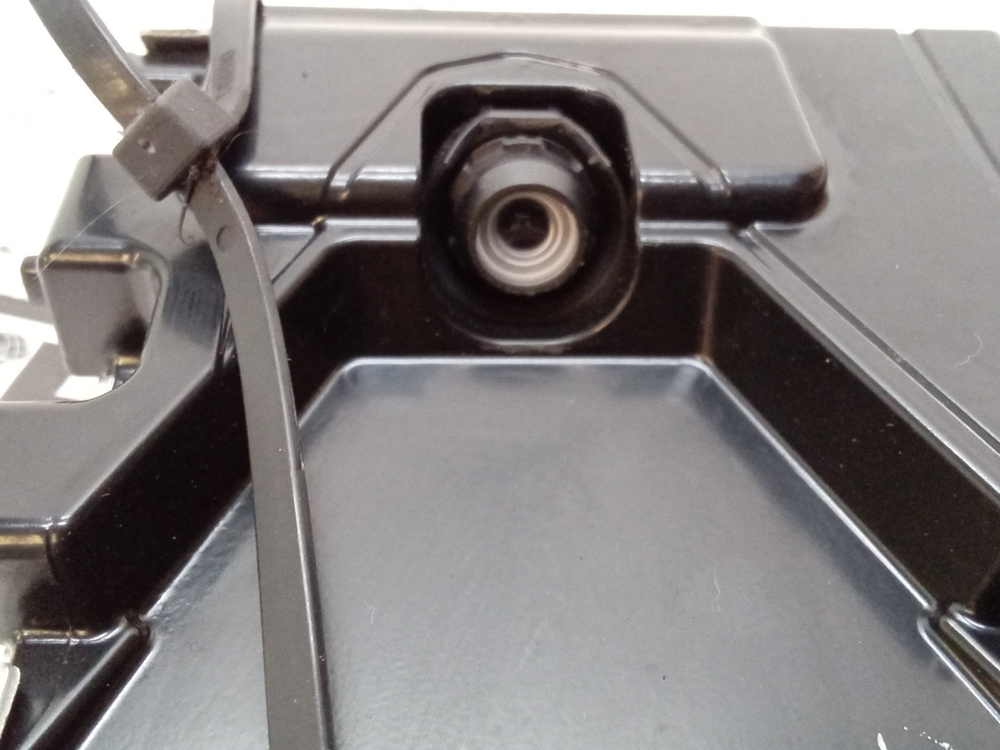 Pre-Owned 2019  Corolla Front Windshield Lane Departure Camera Assy 8646C-02011 OEM (Good)