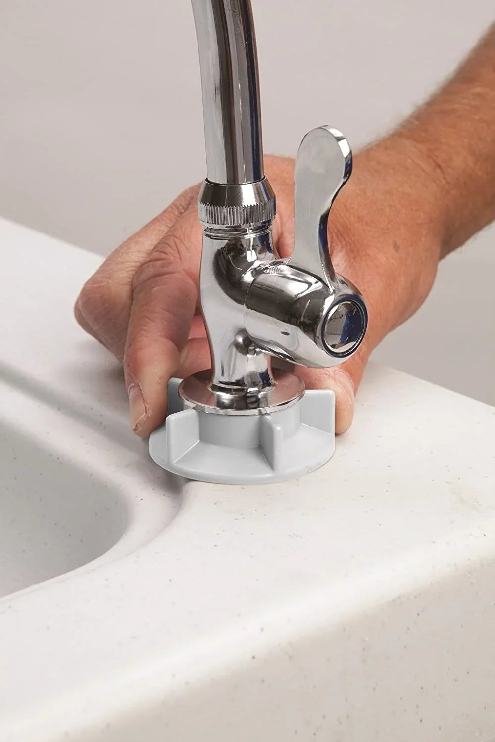 MT-2/SKFT-44 Outdoor Fish and Game Cleaning Table with Quick-Connect Stainless Steel Faucet