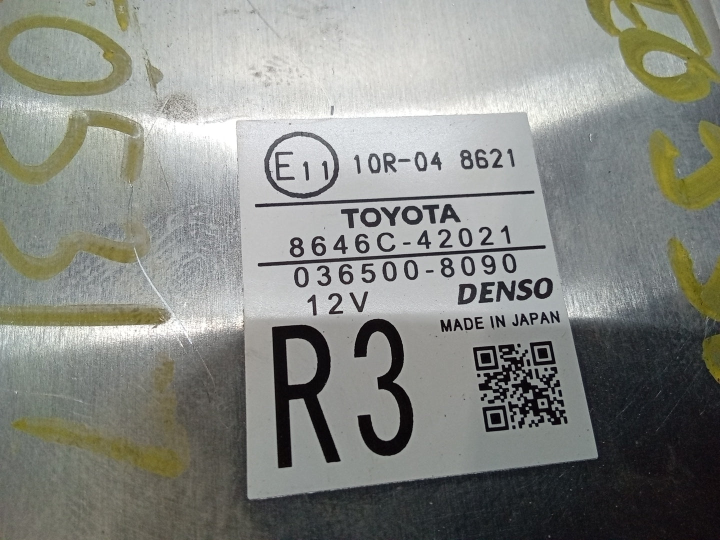 Pre-Owned 2018  Rav-4 Front Lane Departure Warning Camera 8646C-42021 OEM (Good)