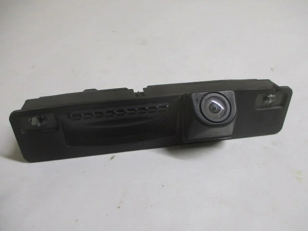Pre-Owned 15 16 17 18  Focus Back Up Rear View Camera OEM LKQ (Good)