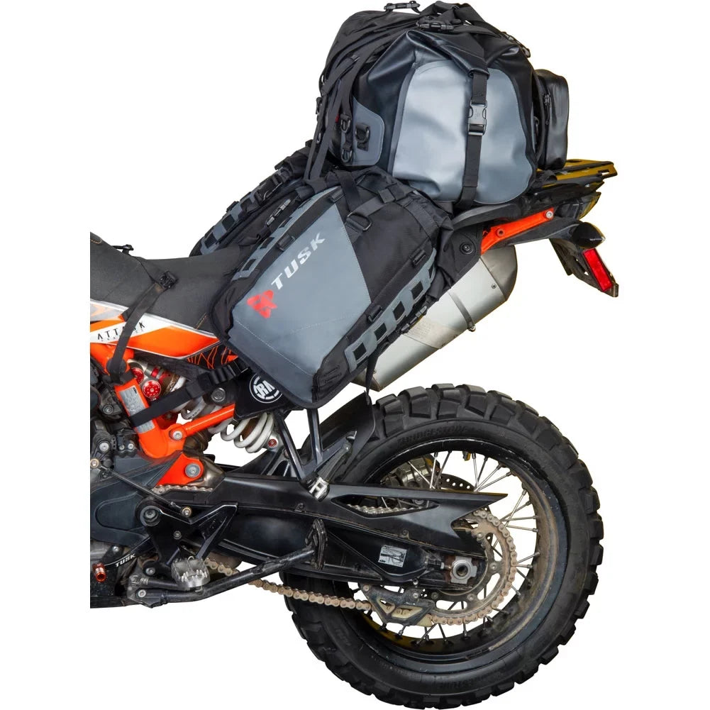 Tusk Highland X2 Rackless Luggage System w/Medium Dry Duffel Tail Bag Standard Heat Shield For Suzuki V-Strom 1050XT Adventure 2020