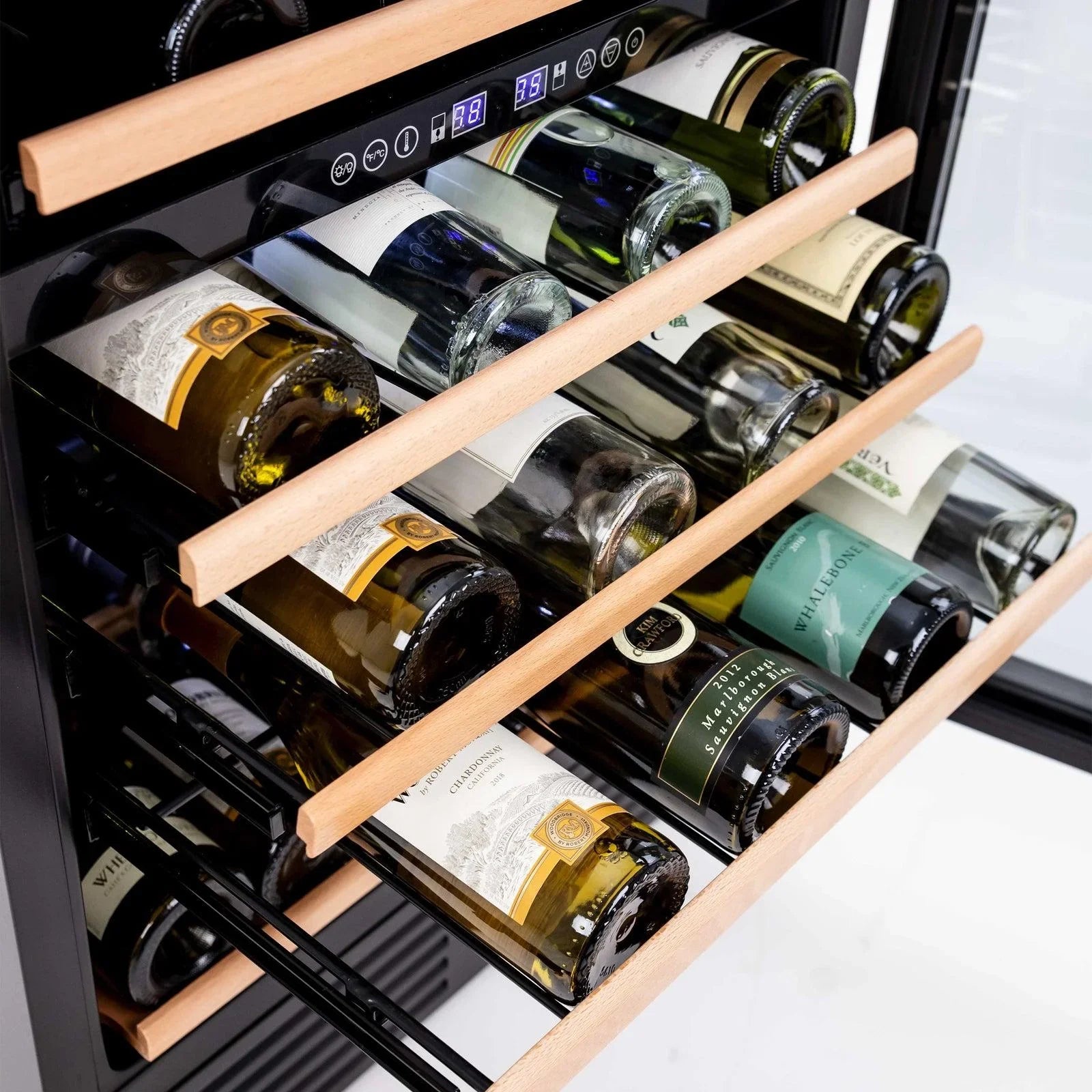 AVANTI WCR496DS  WINE COOLERS Black On Stainless