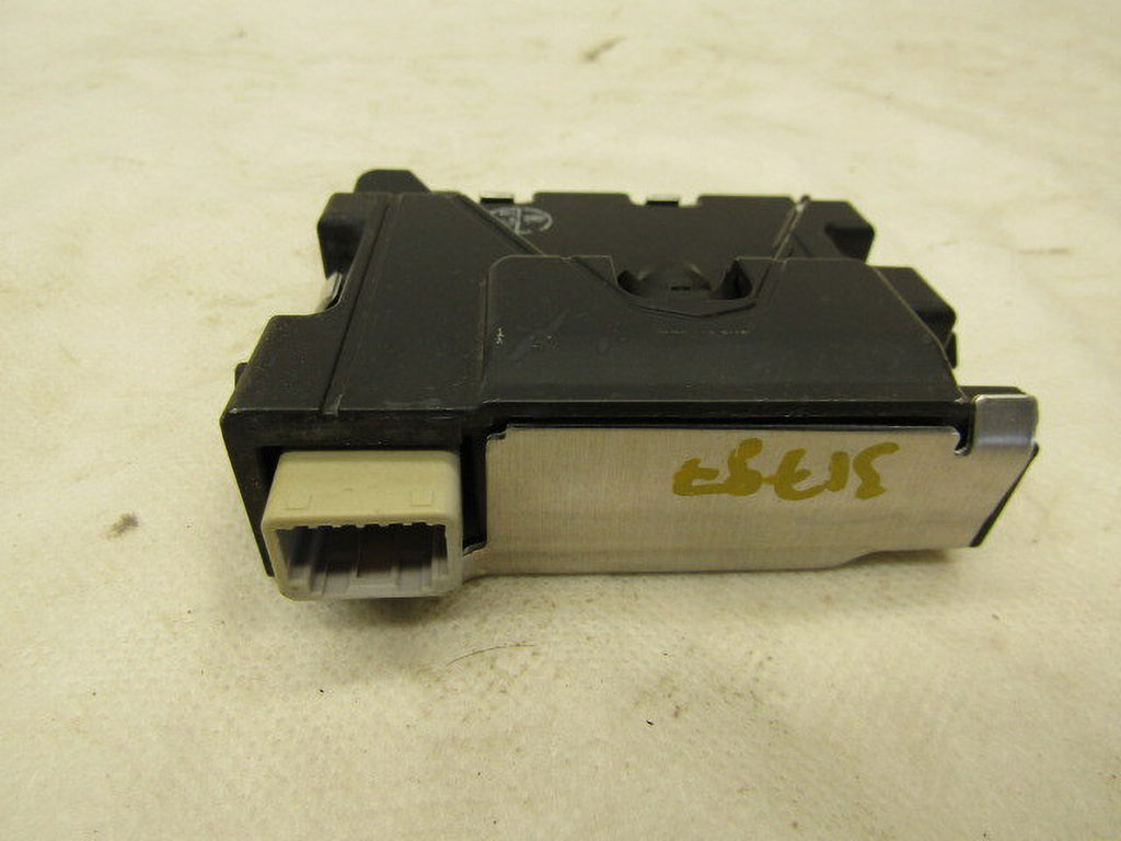 Pre-Owned 2019-2022  Corolla Lane Departure Camera OEM LKQ (Good)