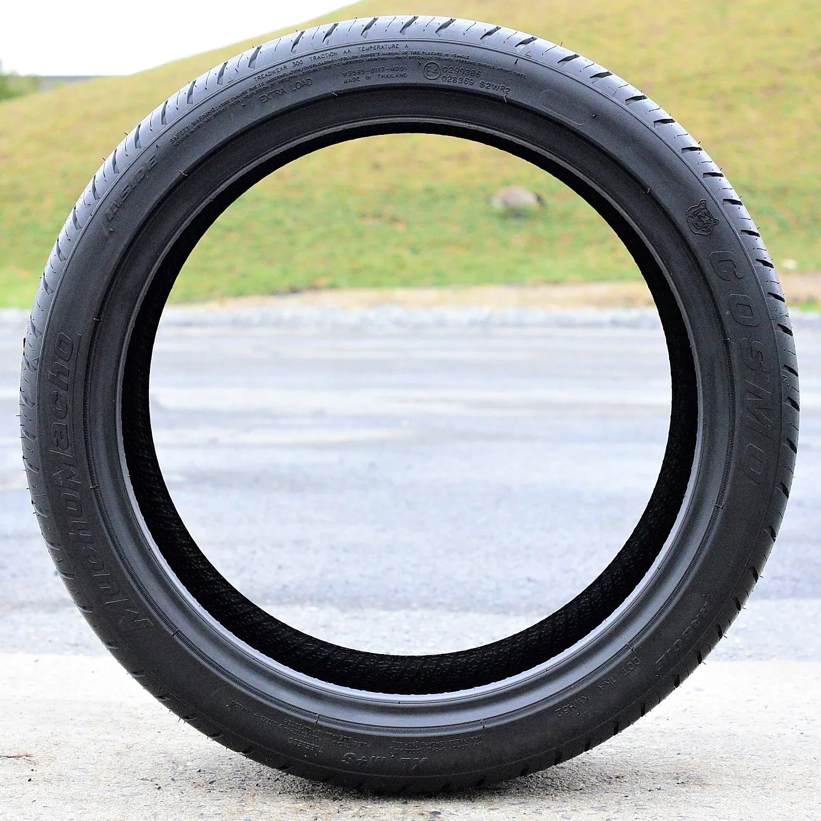 Set of 4 (FOUR) Cosmo MuchoMacho 225/50R17 ZR 98W All Season High Performance Tires Fits: 2012-15 Chevrolet Cruze LT, 2012-18  Focus Electric