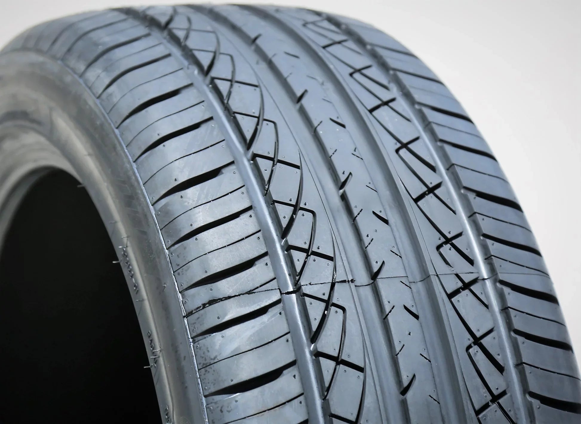 Set of 4 (FOUR) GT Radial Champiro UHP A/S 255/40R19 ZR 100Y XL AS High Performance Tires Fits: 2014  Mustang GT, 2015-23  Mustang EcoBoost Premium